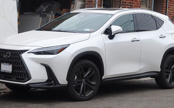 Lexus NX