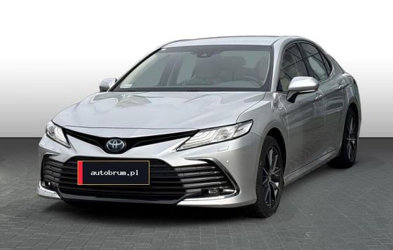 Toyota Camry 2019 – auto używane w najmie