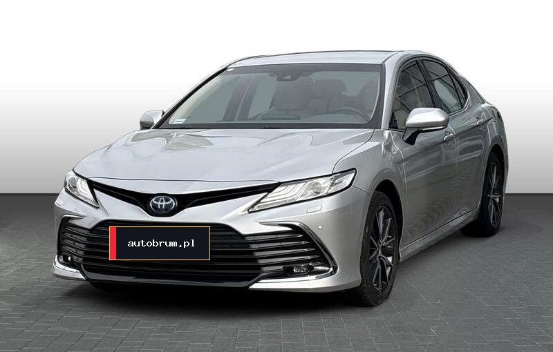 Toyota Camry 2.5 Hybrid e-CTV Executive 4d – zdjęcie 1