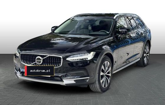 Volvo V90 Cross Country 2020 – auto używane w najmie