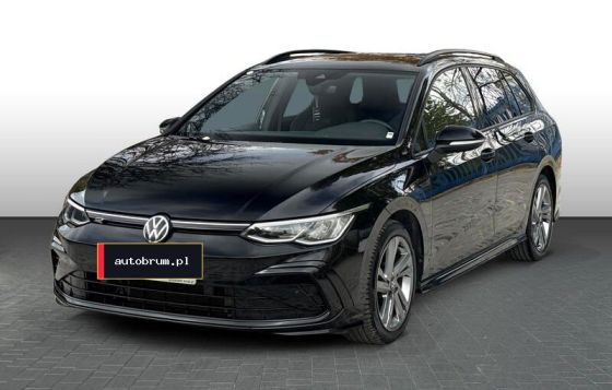 Volkswagen Golf VIII Variant 2020 – auto używane w najmie