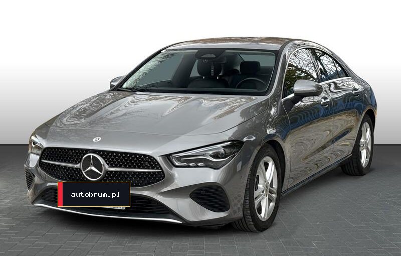 Mercedes-Benz Klasa CLA CLA 180 DCT 4d – zdjęcie 1
